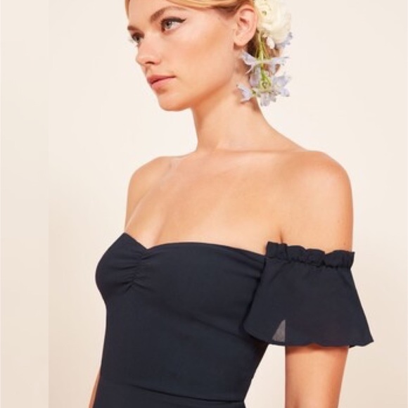 Reformation // Butterfly Off Shoulder Long Dress - Picture 7 of 12